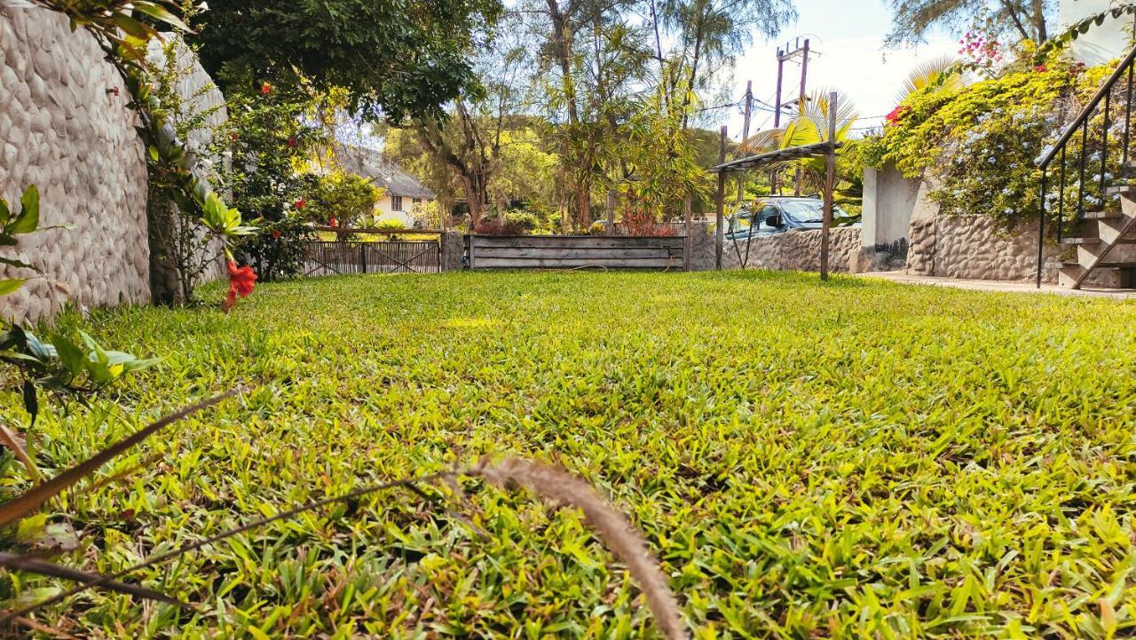 Kitesurf Tofo House Hostel Exterior photo